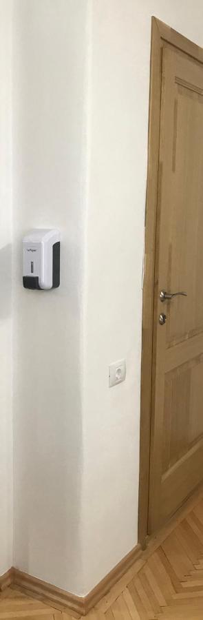 Отель Check-In Kaya Сибиу Экстерьер фото
