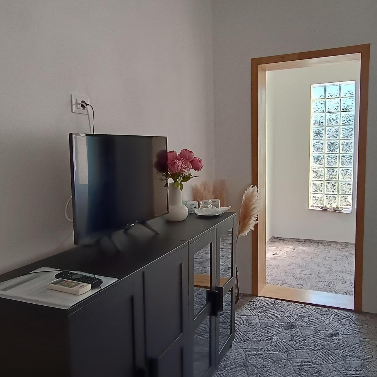 Отель Check-In Kaya Сибиу Экстерьер фото